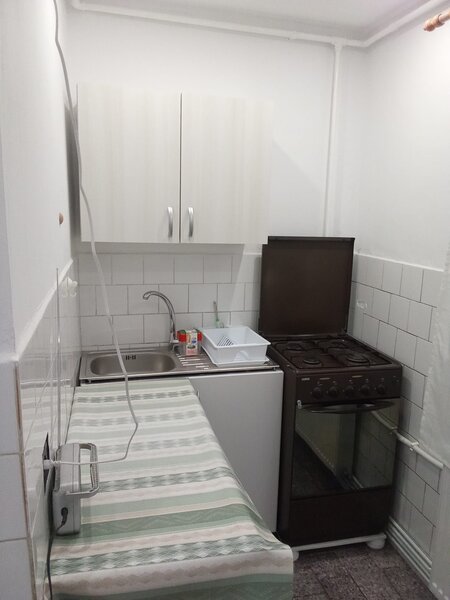 Curtea de Arges Garsoniera inchiriere - Cartier Ivancea